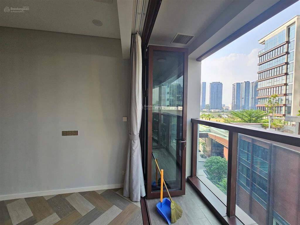 Bán gấp căn 1 phòng, tòa galleria, 50m2, 14 tỷ  bao phí 0919 656 ***