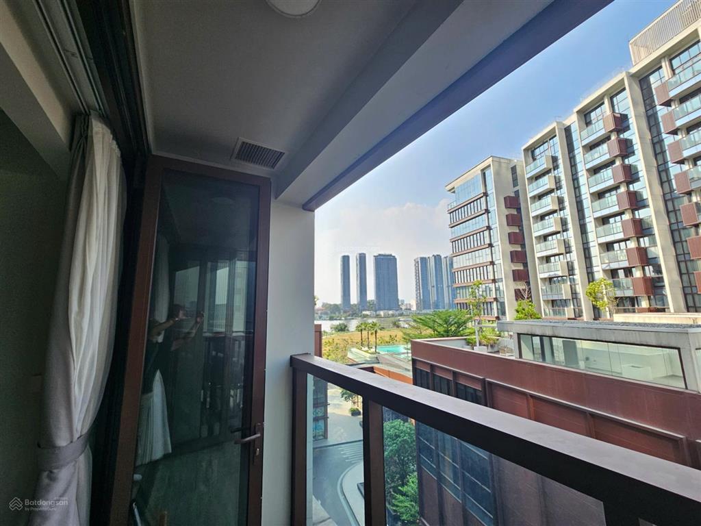 Bán gấp căn 1 phòng, tòa galleria, 50m2, 14 tỷ  bao phí 0919 656 ***