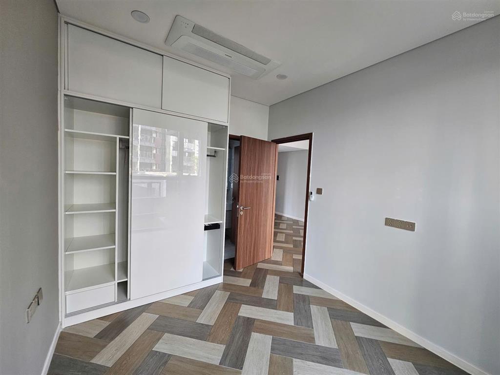 Bán gấp căn 1 phòng, tòa galleria, 50m2, 14 tỷ  bao phí 0919 656 ***