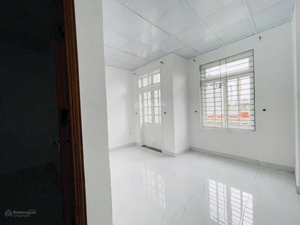 Chưa tới 7 tỷ có ngay nhà 2 tầng mặt tiền tại q. sơn trà . nhà cứng cáp