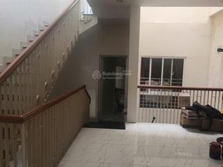Người nhà cần về quê bán gấp căn nhà mt sát phạm hùng , 3 tầng giá 5,6tỷ