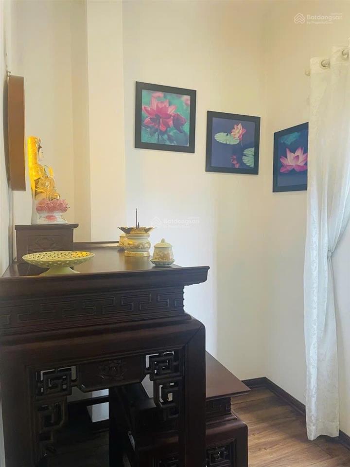3,5tỷ có ngay nhà 2 tầng trưng nữ vương, gần cầu rồng