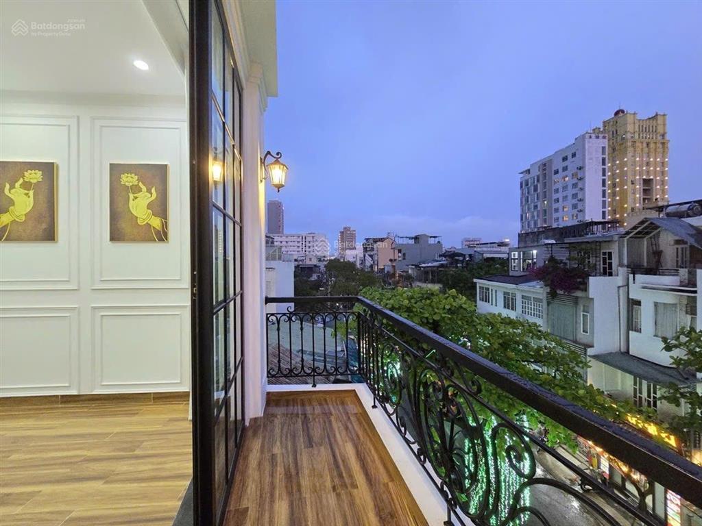 Nhỉnh 15 tỷ có ngay nhà 4 tầng mt phố thái phiên ven sông hàn đà nẵng