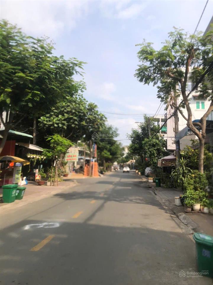 Cần bán 1 căn nhà đường 10 phường phước bình, quận 9, tp hcm