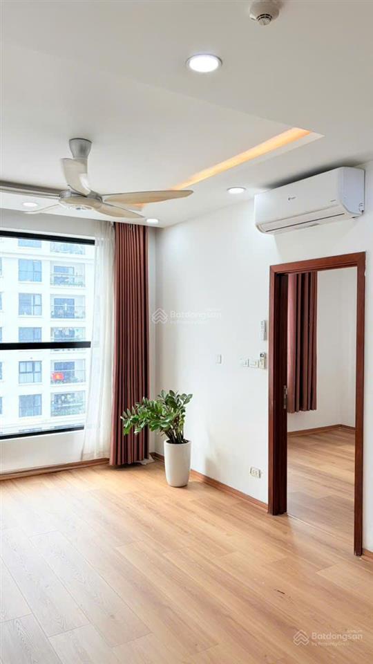 Chính chủ cho thuê căn hộ 85m2, mới bàn giao chung cư handico complex 33 lê văn lương giao nhà ngay