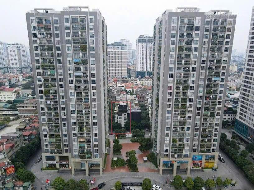 Bán liền kề góc  thống nhất complex 82 nguyễn tuân  vị trí đẹp nhất khu  108m2x8 tầng