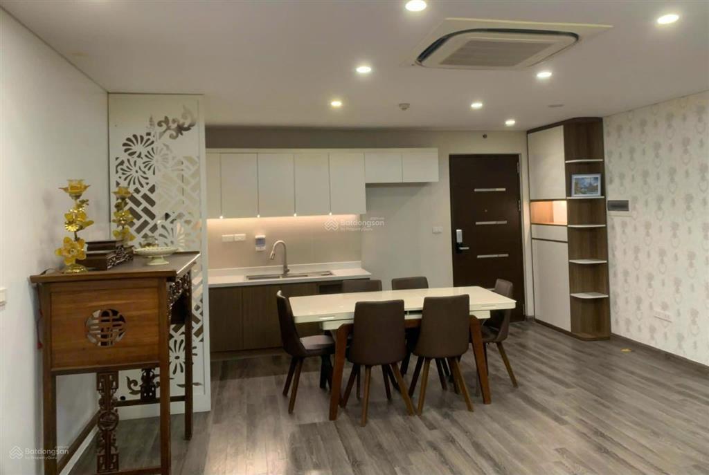 Tôi cần cho thuê căn hộ chung cư hongkong tower ( bên cạnh đh gtvt), 107m2 căn góc full đồ đẹp