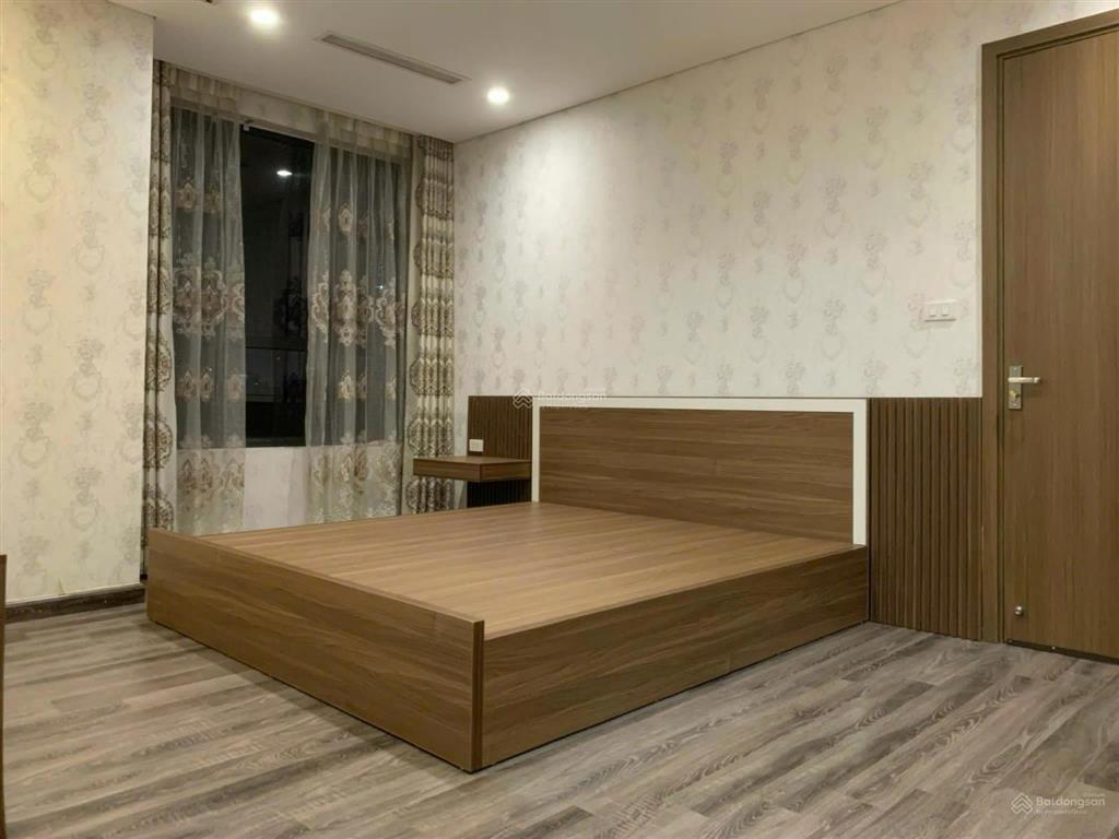 Tôi cần cho thuê căn hộ chung cư hongkong tower ( bên cạnh đh gtvt), 107m2 căn góc full đồ đẹp