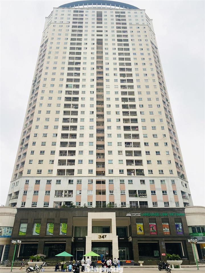 Cho thuê căn hộ 160m2 căn góc thoáng tòa 34t hoàng đạo thúy 19tr/ tháng
