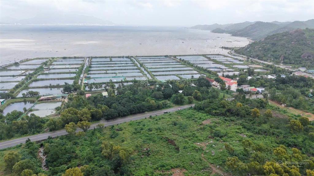 Đất vịnh cam ranh kế bên vinhomes cam ranh chỉ 13tr/m2