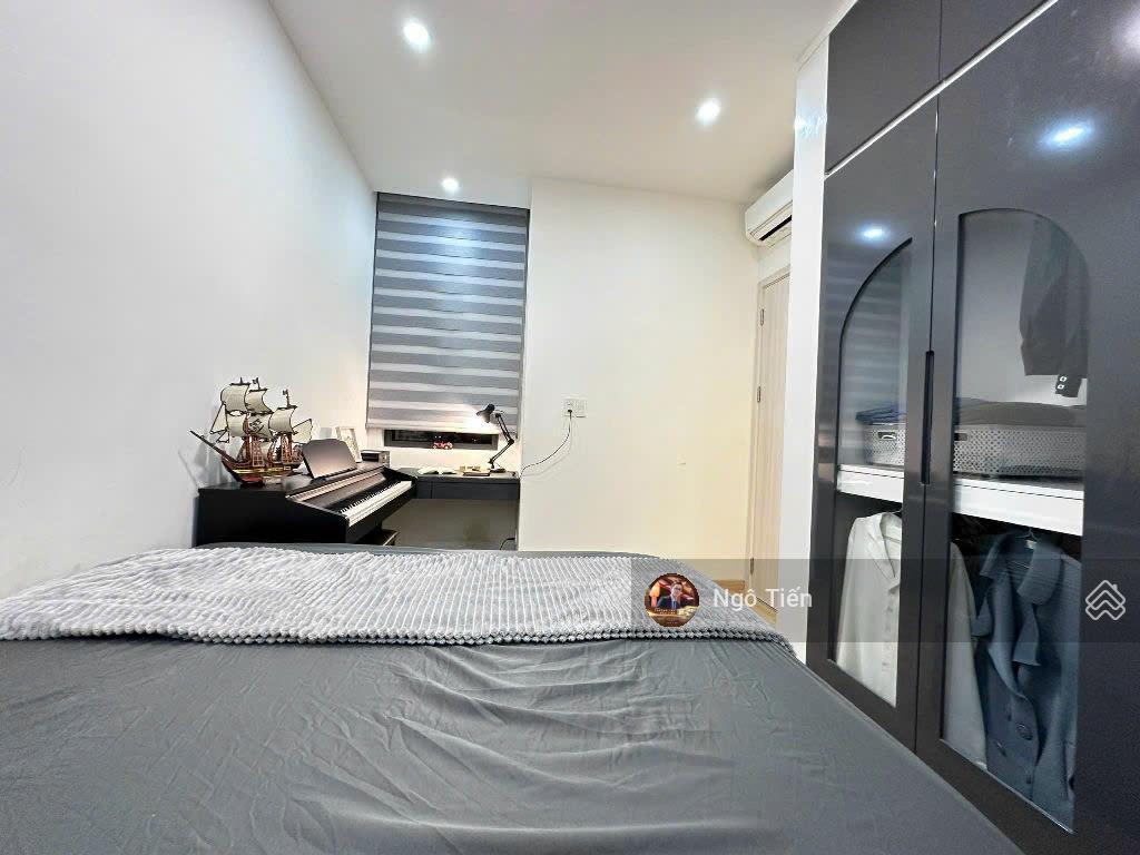 Bán thu hồi trước tết, căn 2pn 78m2 full nội thất mới đẹp giá thương lượng tốt cho khách thiện chí