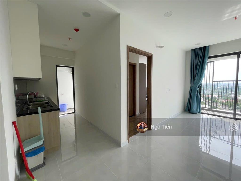 Chính chủ cho thuê căn hộ the maison 2pn 2wc chỉ 5,5 triệu/tháng, có tủ, giường, bếp, hút mùi,..