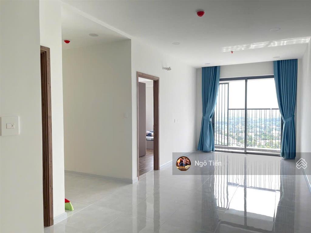 Chính chủ cho thuê căn hộ the maison 2pn 2wc chỉ 5,5 triệu/tháng, có tủ, giường, bếp, hút mùi,..