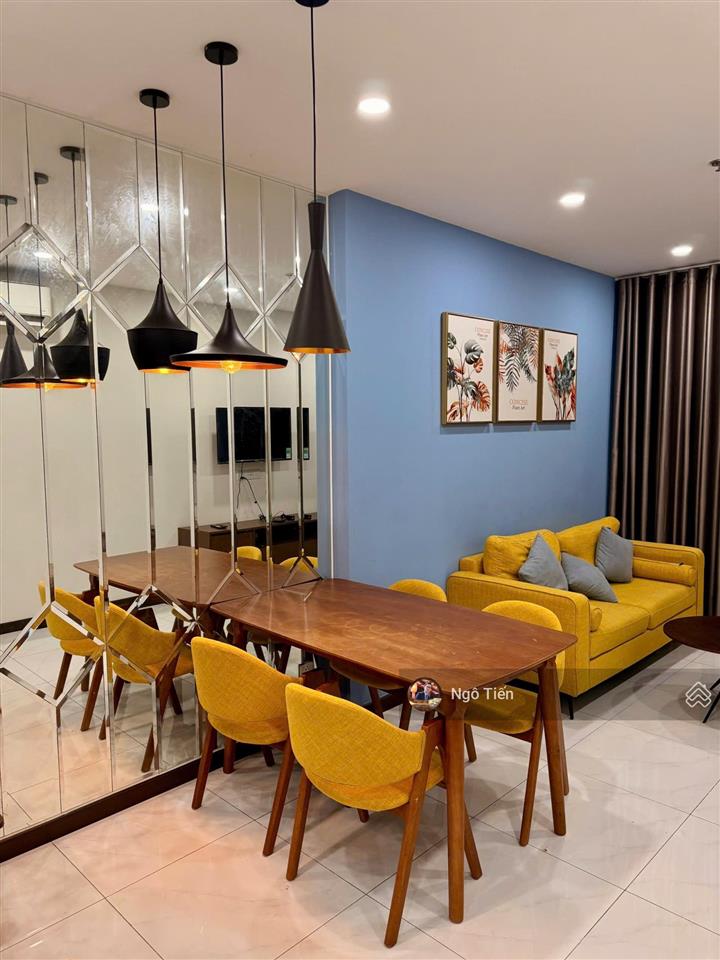 Suất đầu tư 2pn 79m2 chỉ 2.330 tỷ  full nội thất có sẵn hợp đồng thuê 11 triệu hàng tháng ổn định