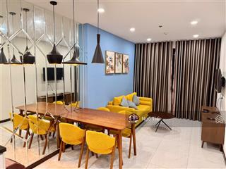 Suất đầu tư 2pn 79m2 chỉ 2.330 tỷ  full nội thất có sẵn hợp đồng thuê 11 triệu hàng tháng ổn định