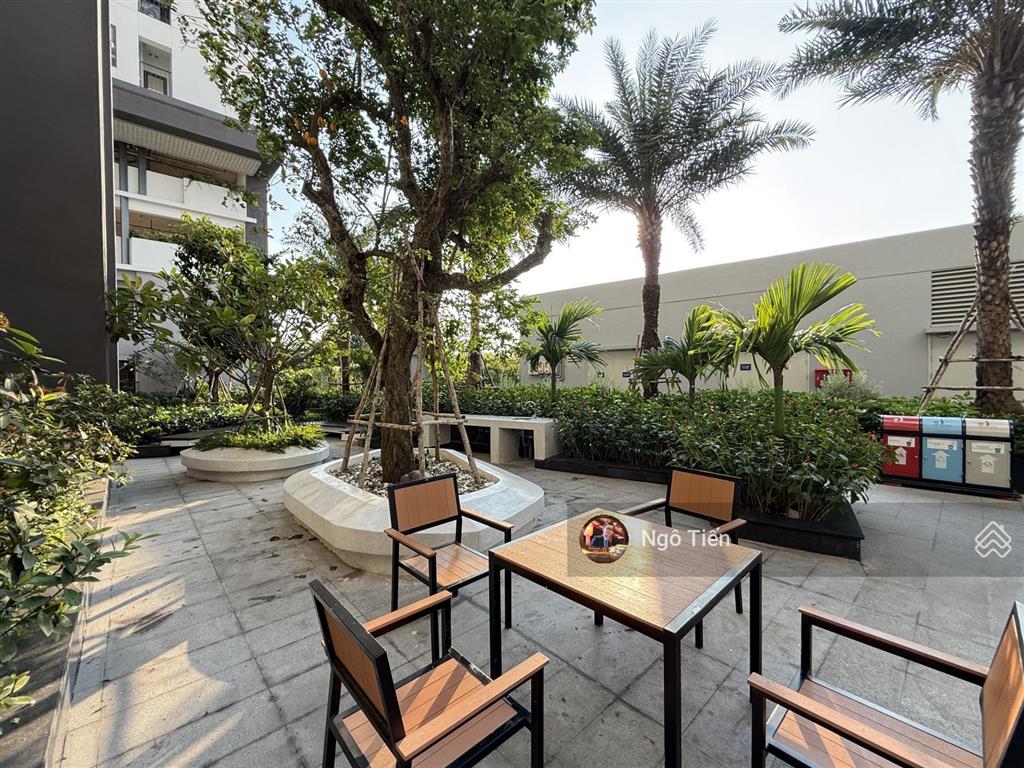 Cho thuê căn hộ the maison 1pn+ 47m2 chỉ 5 triệu có 2 máy lạnh mới, giường tủ, bếp, rèm 2 lớp....