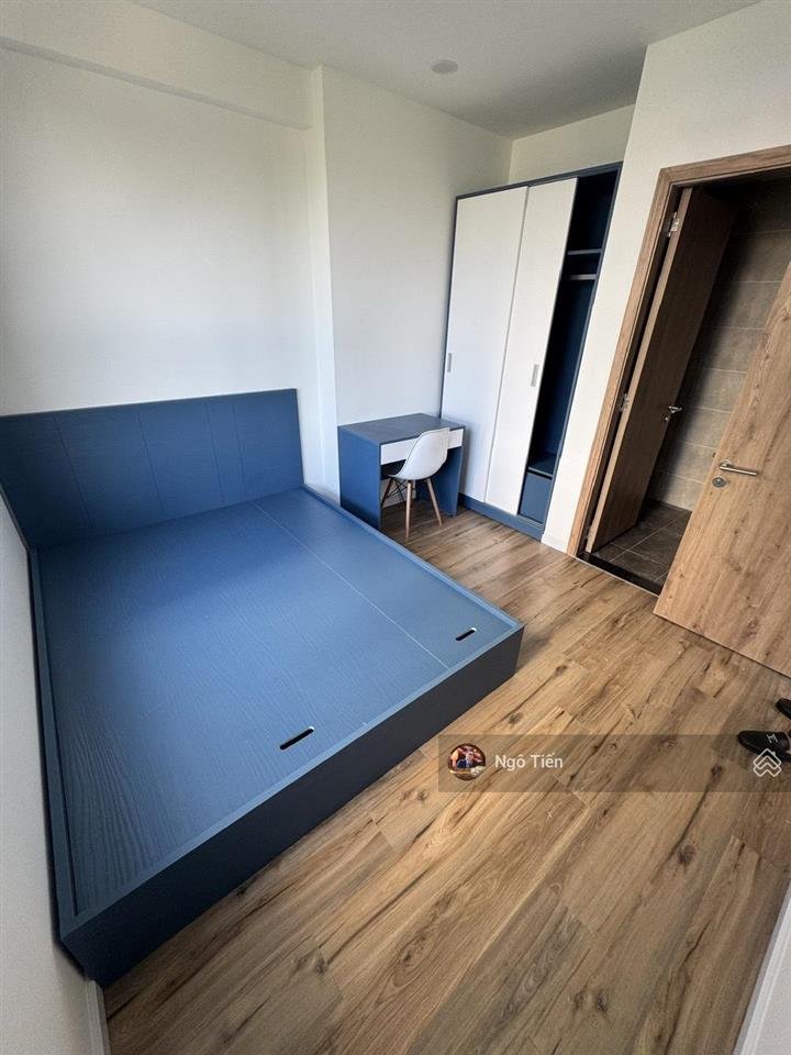 Bán căn hộ the maison  căn góc 3pn có 3 hướng view đẹp  có nội thất chỉ 2,450 tỷ bao thuế