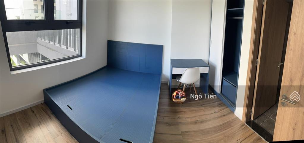 Bán căn hộ the maison  căn góc 3pn có 3 hướng view đẹp  có nội thất chỉ 2,450 tỷ bao thuế