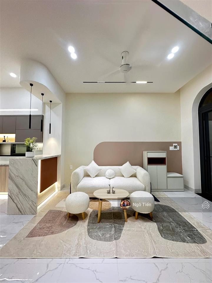 Nhà riêng mới xây 1 lầu  cách lộ ô tô chỉ 40m ở đường trần hoàng na, gần bv da liễu cần thơ