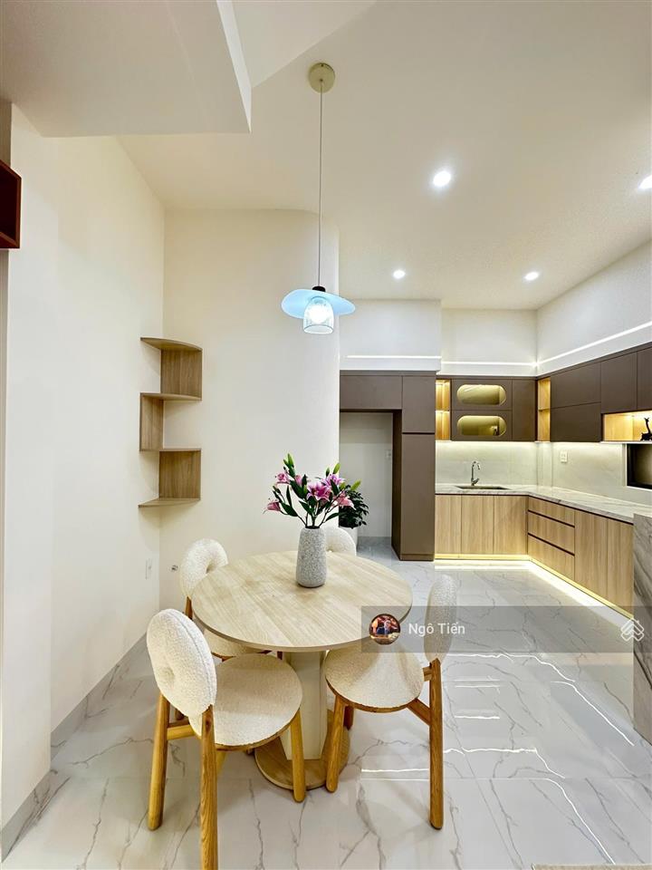 Nhà riêng mới xây 1 lầu  cách lộ ô tô chỉ 40m ở đường trần hoàng na, gần bv da liễu cần thơ