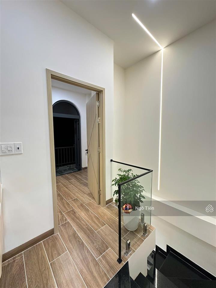 Nhà riêng mới xây 1 lầu  cách lộ ô tô chỉ 40m ở đường trần hoàng na, gần bv da liễu cần thơ