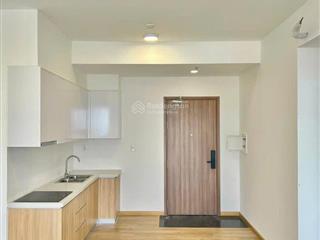 Đầu th7 vào ở, ch 61m có nt view hồ bơi chỉ 9,5 triệu tại akari city hcm