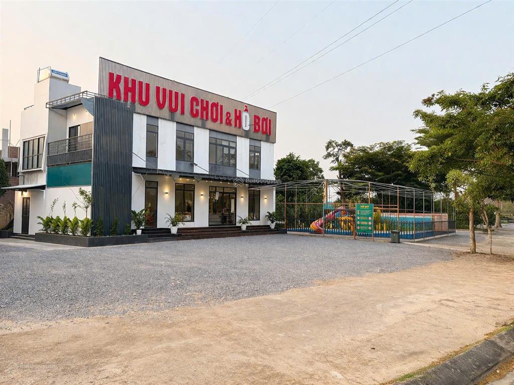 Mặt bằng 2 mặt tiền vị trí nhìn thấy là muốn dừng xe cơ hội kinh doanh hiếm tại hòa xuân