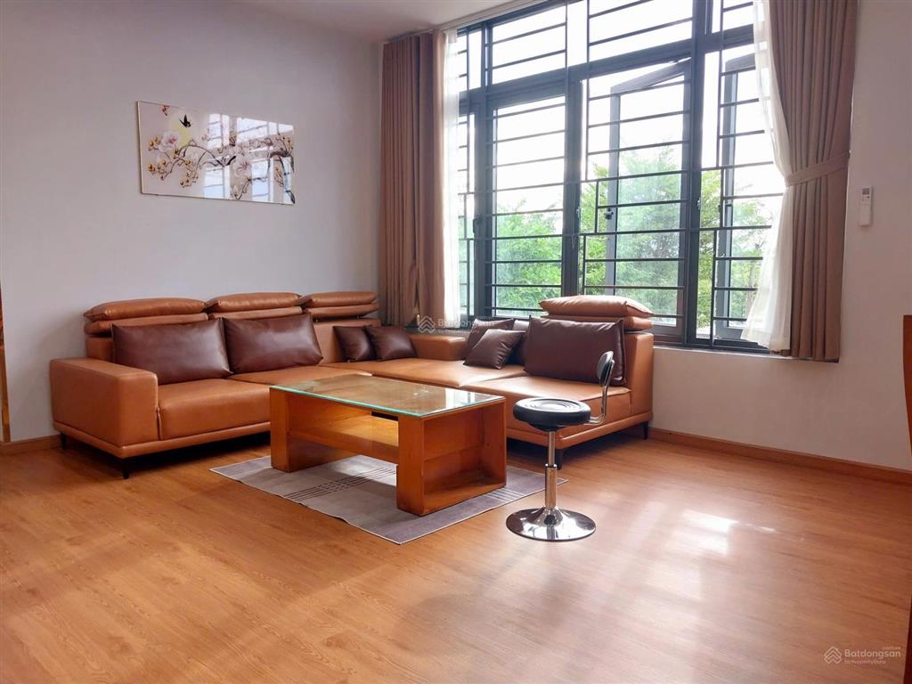 Cho thuê dài hạn solwind riverside villa hồ bơi riêng ven sông