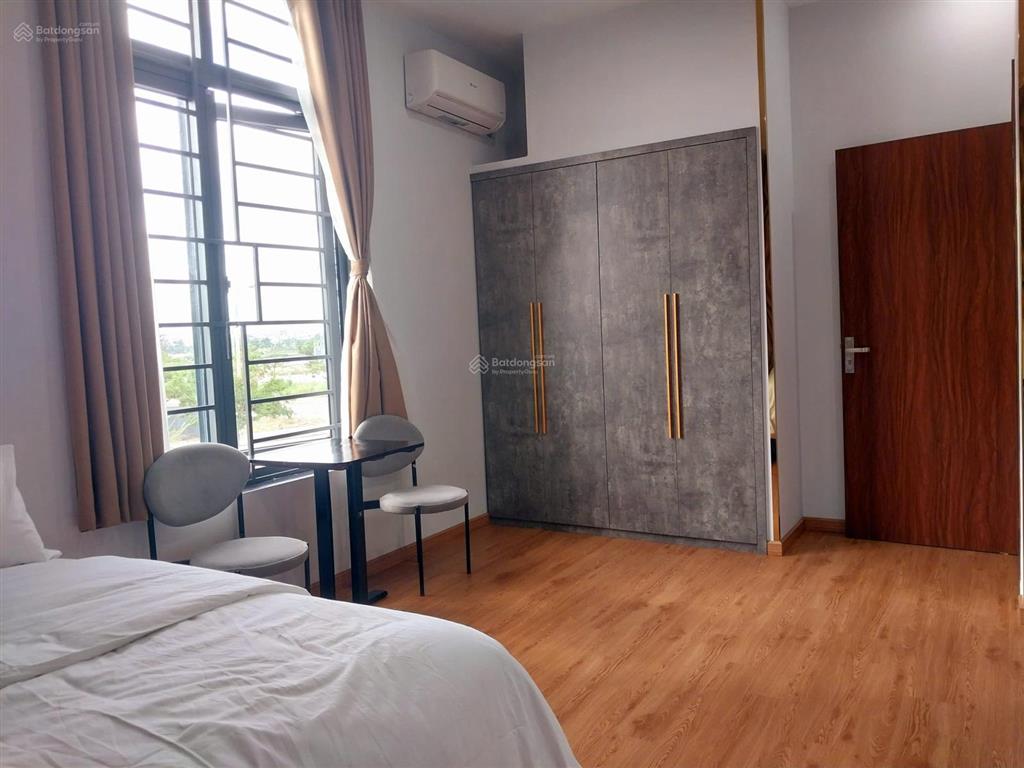 Cho thuê dài hạn solwind riverside villa hồ bơi riêng ven sông