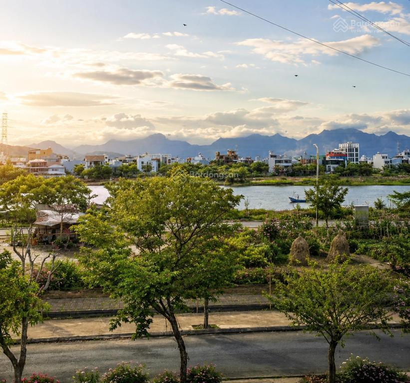 Cho thuê dài hạn solwind riverside villa hồ bơi riêng ven sông