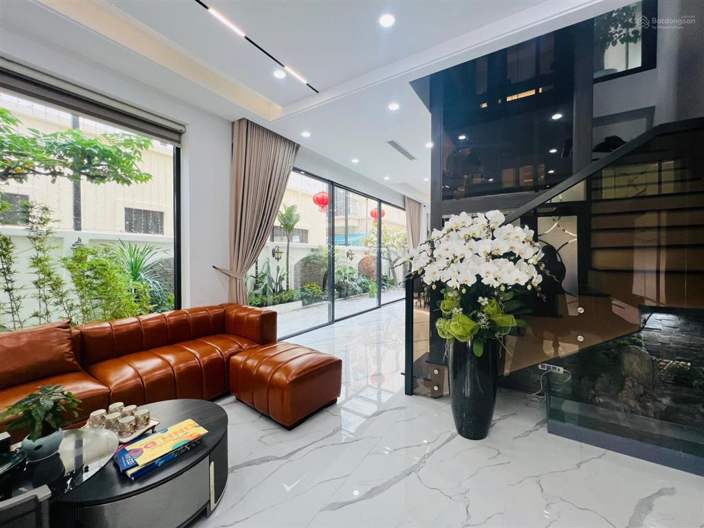 Sở hữu xẻ khe mặt trời 98m2, căn tiểu sở hữu xẻ khe mặt trời 98m2, căn tiểu song lập, giá liền kề