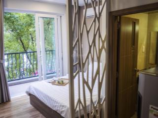 Cho thuê căn studio tuyệt đẹp như bức tranh  đối diện đh rmit namsaigon  full dịch vụ tiện tích