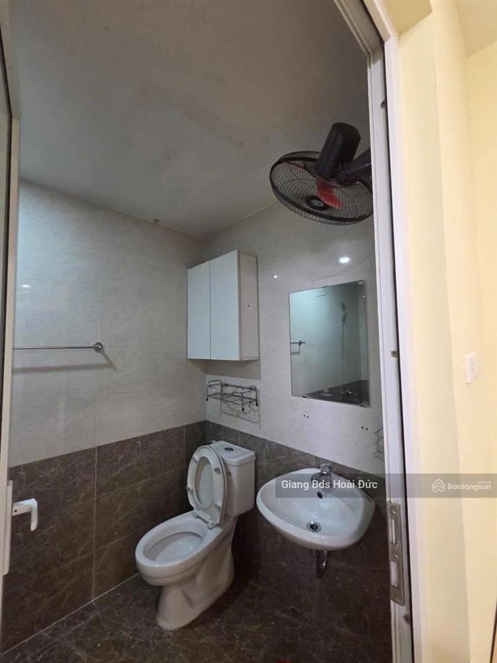 Cho thuê cc tại athena complex, 8,5 triệu vnd, 70m2, 2pn, 2wc, nội thất đầy đủ