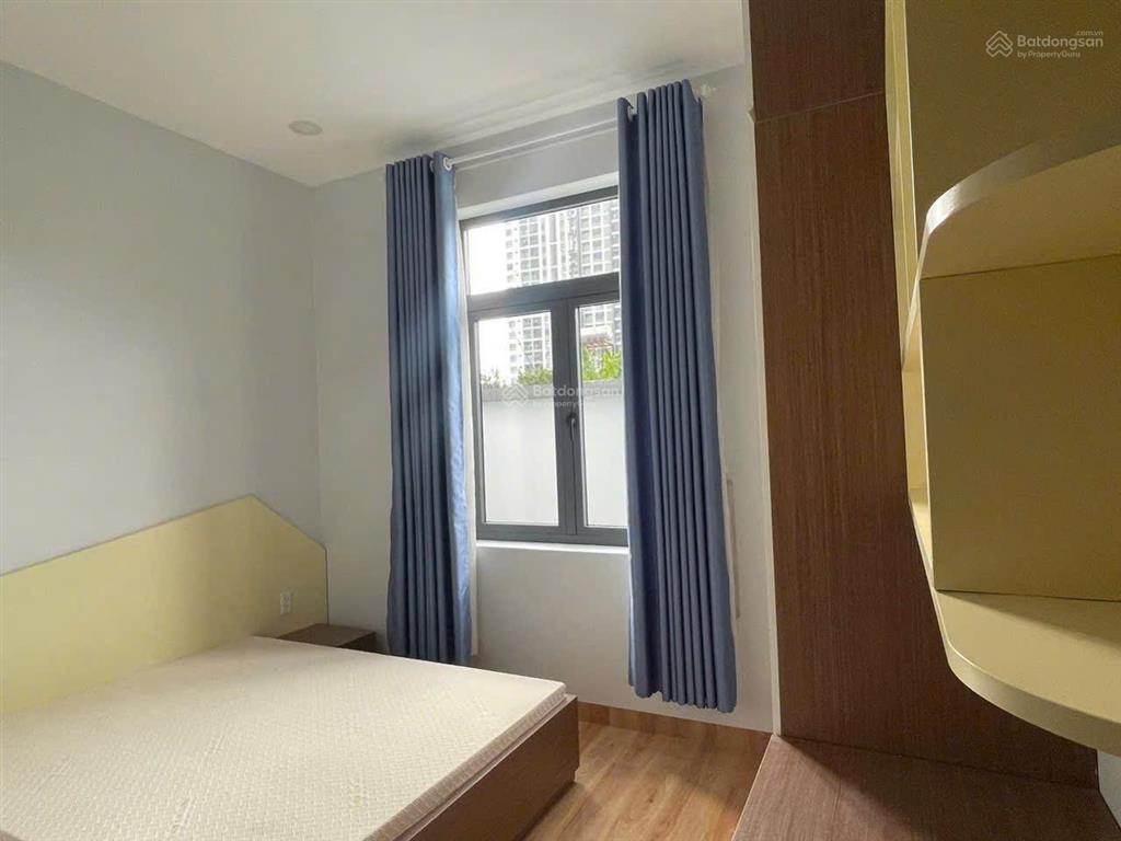 Cho thuê nhà sân vườn 3pn, 4wc, p phú hòa, tp thủ dầu một gần trường cao đẳng y tế bình dương