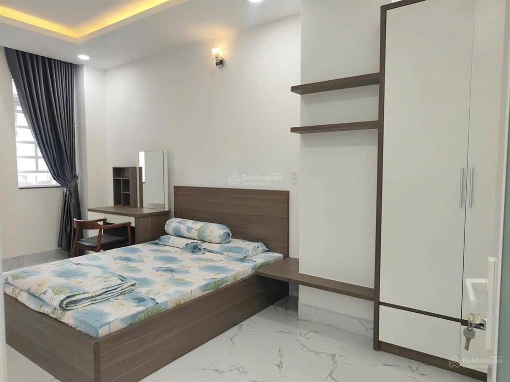 Cho thuê nhà 1 trệt 3 lầu thương mại dịch vụ phú mỹ 4pn4wc đầy đủ nội thất