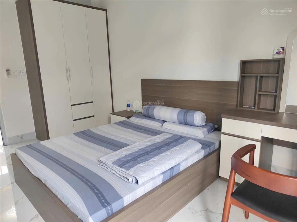 Cho thuê nhà 1 trệt 3 lầu thương mại dịch vụ phú mỹ 4pn4wc đầy đủ nội thất