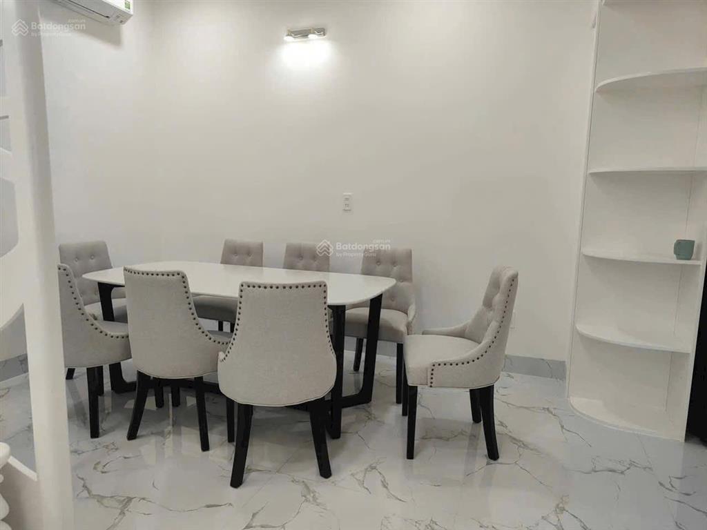 Cho thuê nhà 1 trệt 3 lầu thương mại dịch vụ phú mỹ 4pn4wc đầy đủ nội thất
