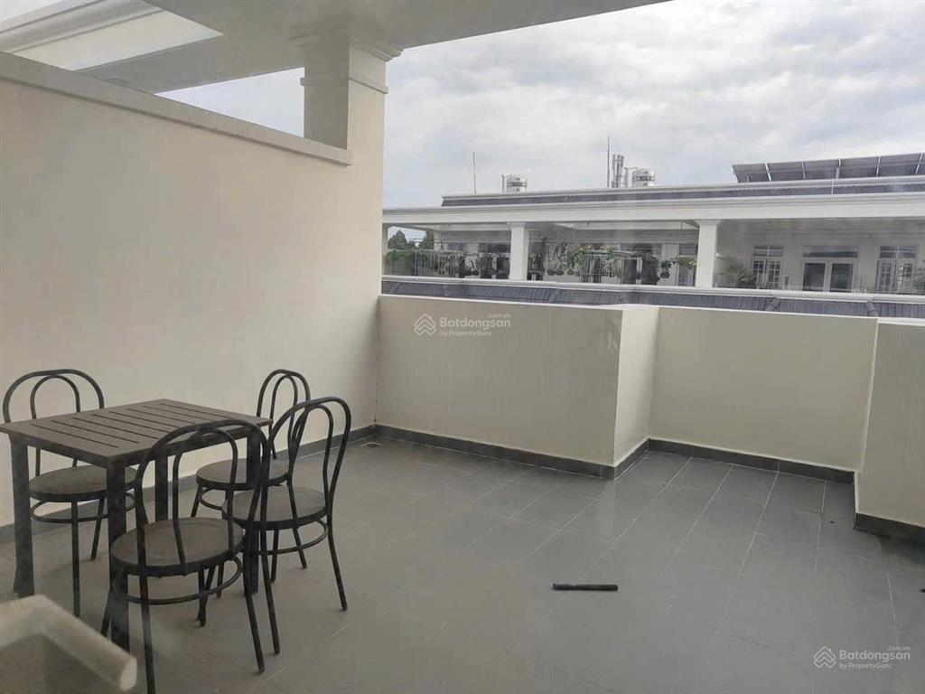 Cho thuê nhà 1 trệt 3 lầu thương mại dịch vụ phú mỹ 4pn4wc đầy đủ nội thất
