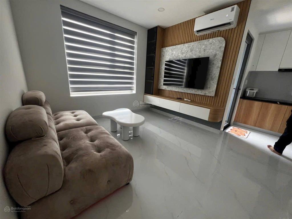 Cho thuê căn hộ c2 phú mỹ 2 phòng ngủ 2wc nội thất cao cấp  dọn vào ở ngay