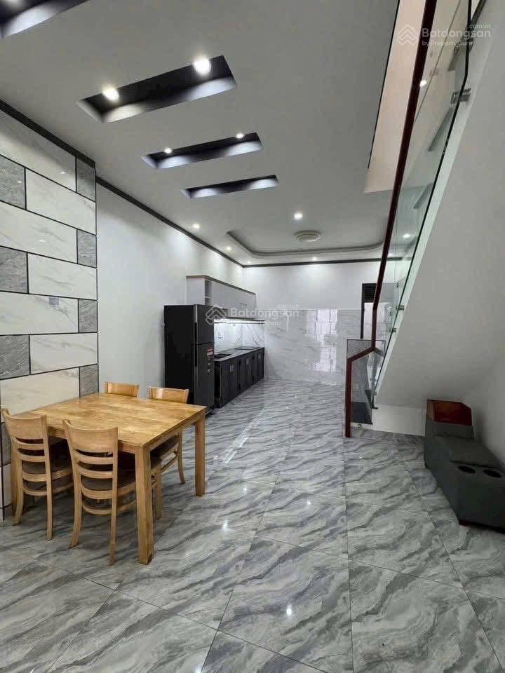 Cho thuê nhà 1 trệt 1 lầu gần chợ phú hoà 2pn3wc đầy đủ nội thất
