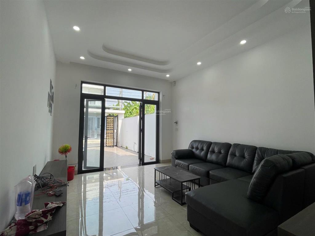 Cho thuê nhà 1 trệt 2 lầu phường phú mỹ 4pn4wc sân đậu xe hơi