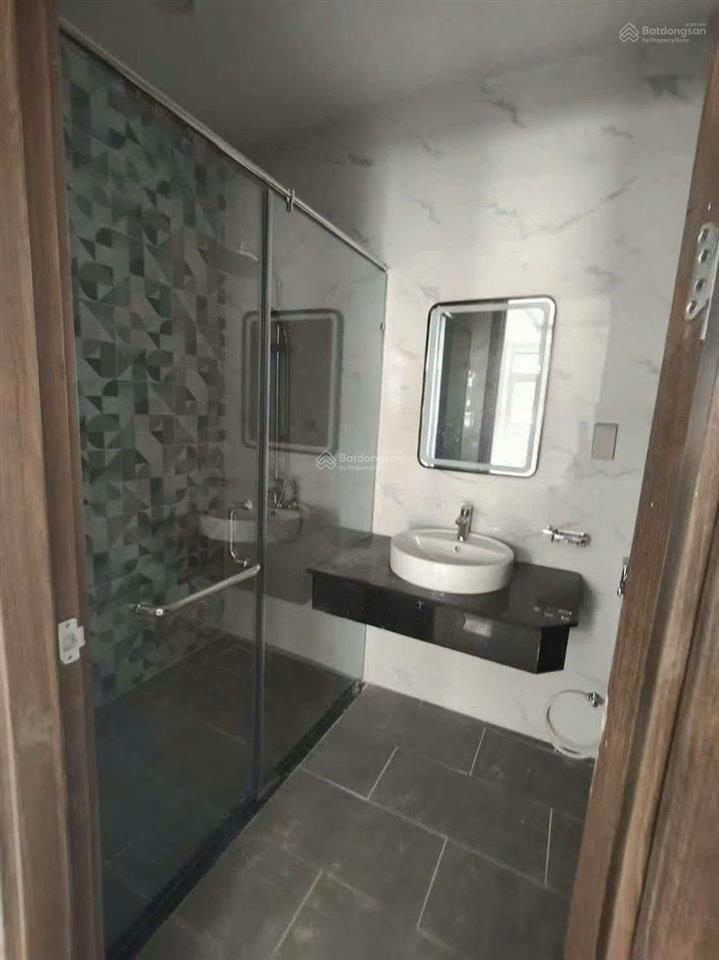 Cho thuê nhà thương mại dịch vụ phú mỹ 4pn4wc nội thất cơ bản