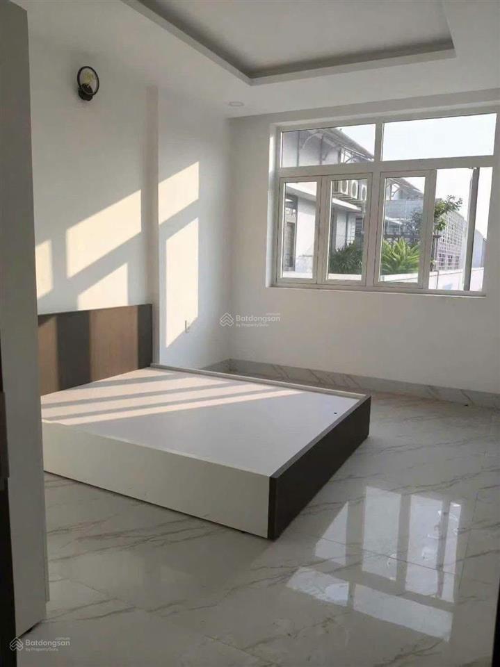 Cho thuê nhà thương mại dịch vụ phú mỹ 4pn4wc nội thất cơ bản