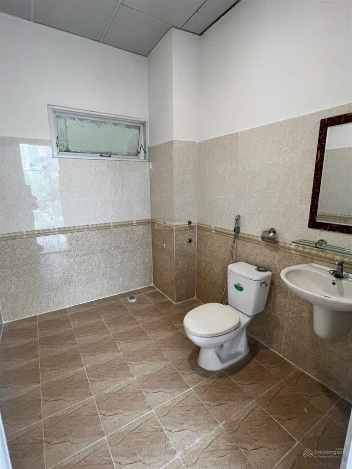 Cho thuê mặt tiền kinh doanh đường lê lợi thành phố mới bình dương 6pn6wc
