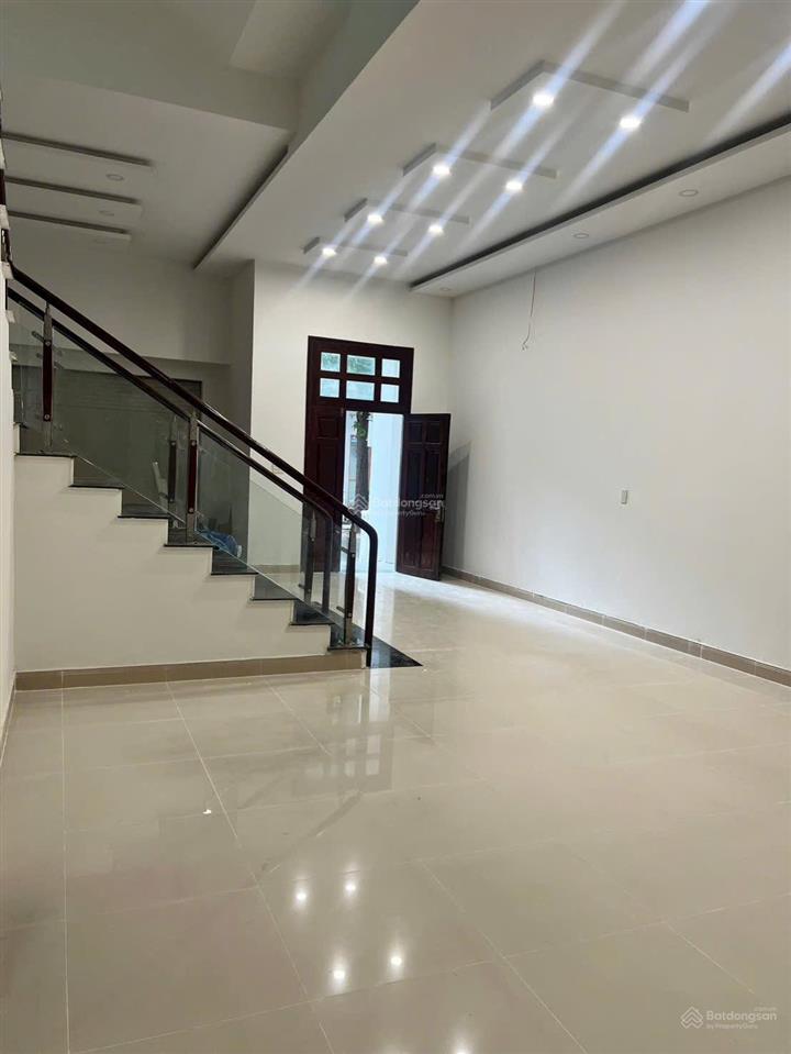 Cho thuê mặt tiền kinh doanh đường lê lợi thành phố mới bình dương 6pn6wc