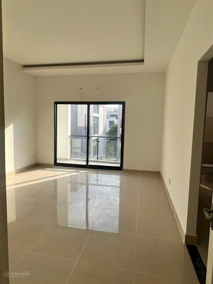 Cho thuê mặt tiền kinh doanh đường lê lợi thành phố mới bình dương 6pn6wc