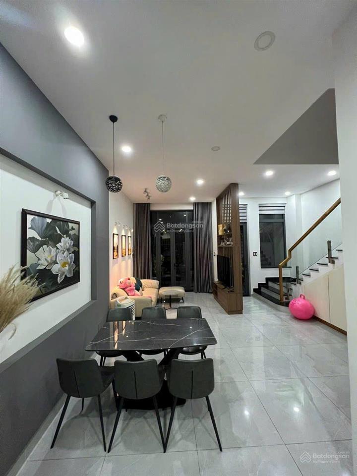Cho thuê nhà 1 trệt 2 lầu thương mại dịch vụ phú mỹ 3pn3wc đầy đủ nội thất