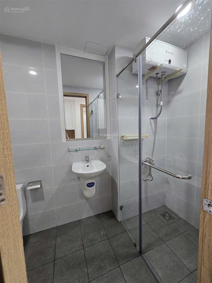 Cho thuê chung cư c2 phú mỹ 2pn  1wc đầy đủ nội thất