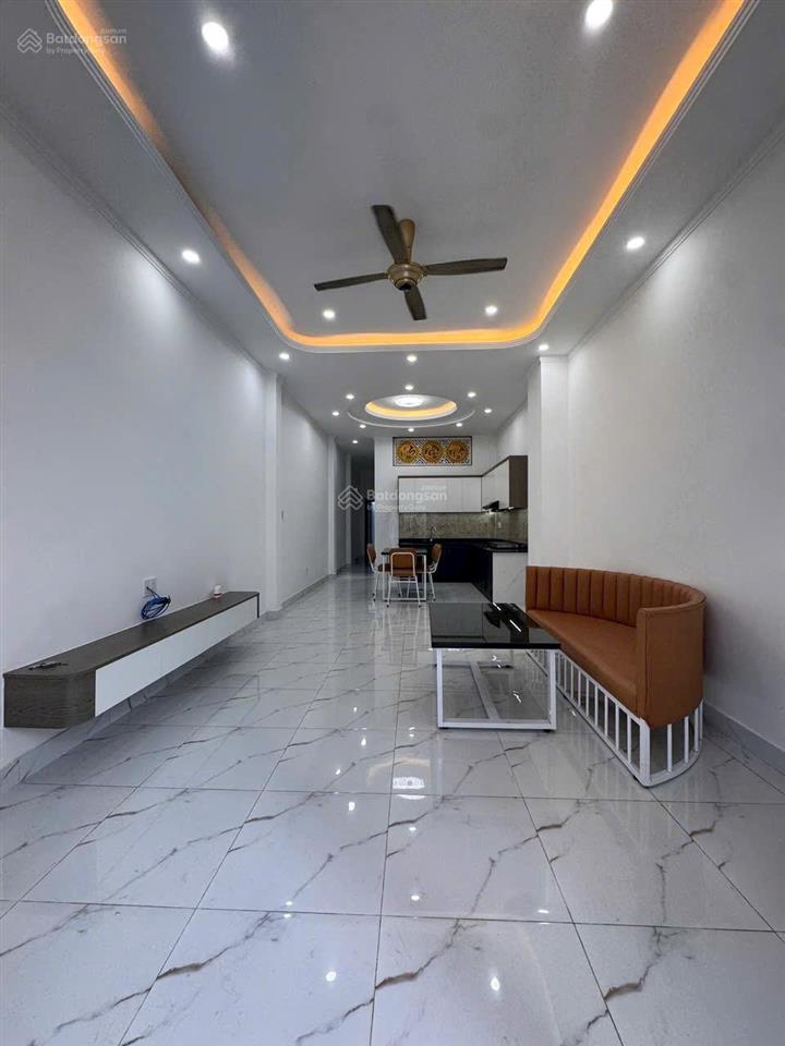 Cho thuê nhà 1 trệt 1 lầu phường phú hoà 3pn3wc sân xe hơi 7 chỗ