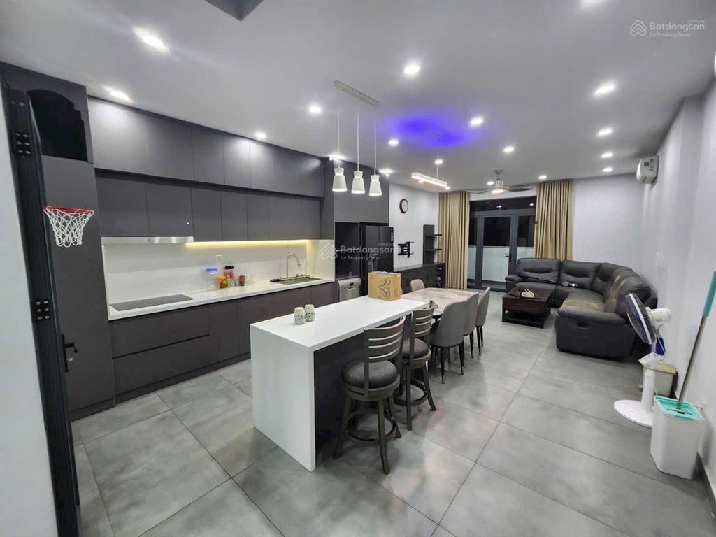 Cho thuê nhà 1 trệt 2 lầu phường phú mỹ 4pn3wc sân xe hơi 7 chỗ